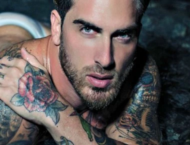 Δήλωση βόμβα από πρώην παίκτη του Power of love: «Κάποια ζευγάρια είναι μαϊμού» [βίντεο]